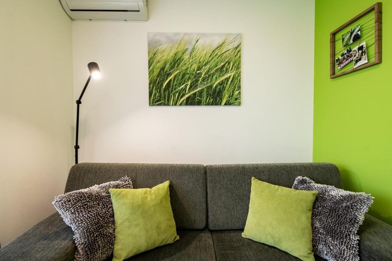 Apartmaji Banonia " Poletni Vetrc " Banovci Εξωτερικό φωτογραφία
